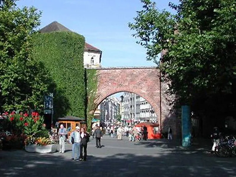 Der Tannenbaum location