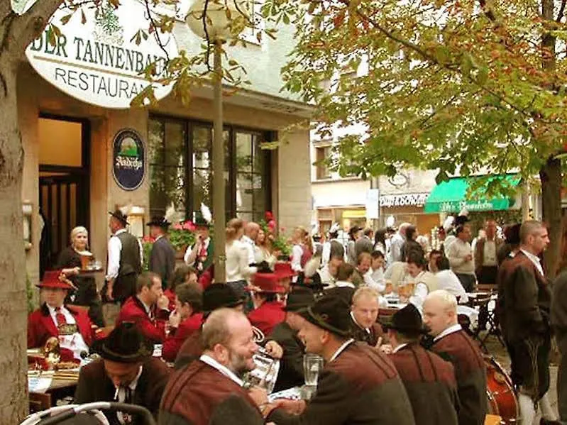 Der Tannenbaum Hotel Munich Germany